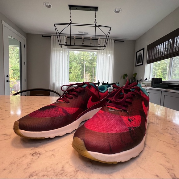 Nike Air Max N7’s Limited Edition, Thea Print (size 8.5) - Picture 5 of 6